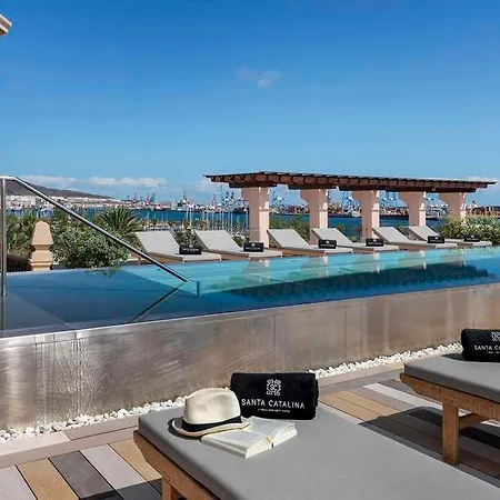 Santa Catalina A Royal Hideaway